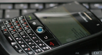 Throwback Phone: BlackBerry Bold 9000 dan BlackBerry Storm yang Menghebohkan