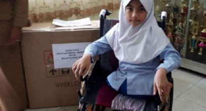 Sempat Viral, Permintaan Kursi Roda Bocah SD ke Presiden Jokowi Akhirnya Terpenuhi