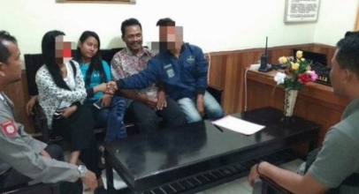 Tulis Status Tak Senonoh di Facebook, Seorang Suami Dilaporkan Istrinya ke Kantor Polisi