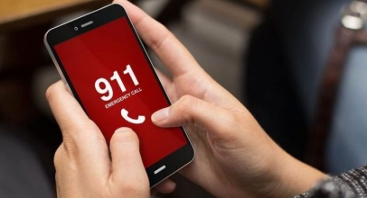 Kisah Lucu Panggilan Darurat 911: Dari Tanyakan PR Matematika Hingga Dapat Telepon Dari Luar Angkasa