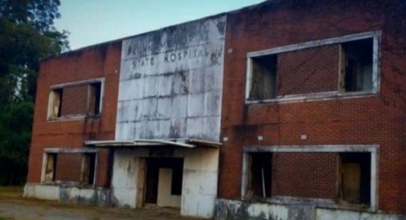 Kisah Tim Pemburu Hantu Yang Menemukan Mayat di Rumah Sakit Paling Angker