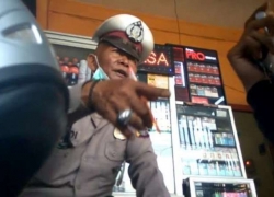 VIRAL! Beredar Video Oknum Polisi Melakukan Pungli