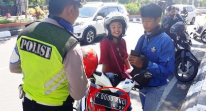 Plat Nomor Cantik Ini Paling Bagus Se-Indonesia