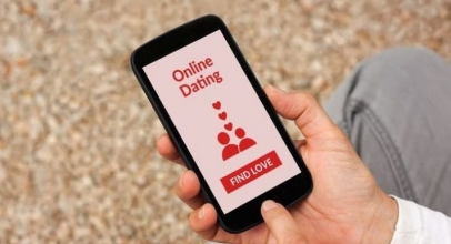 Studi: Aplikasi Kencan Online Penuh Dengan Informasi Palsu