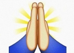 Sering Jadi Perdebatan, Emoji Dua Telapak Tangan Menempel Artinya Berdoa atau Tos?
