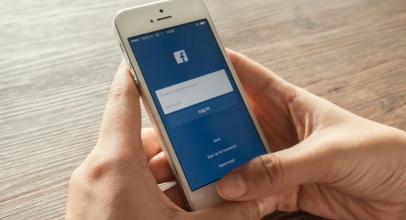 Smartfren Kerja Sama dengan Meta dan Facebook