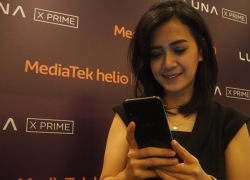 Atlet Pemenang Medali Emas Indonesia Dapat Smartphone Gratis