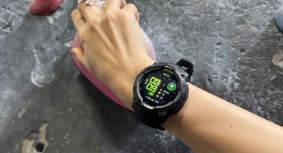 Review Garmin Instinct 3 dengan Charging Solar
