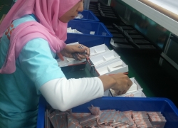 Kebijakan yang Hambat Industri Ponsel