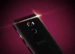Yes! HTC One X10 Akan Pakai Desain Ciamik dan Baterai Tahan Lama