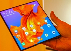 Huawei Mate X Sang Pesaing Samsung Galaxy Fold