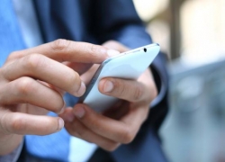 Saatnya Bayar Zakat Pakai Gadget
