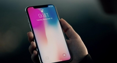 iPhone X Hanya Tersedia 3 Juta Saja di Hari Pertama