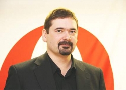 Jon Stephenson von Tetzchner, Mengubur Idealisme