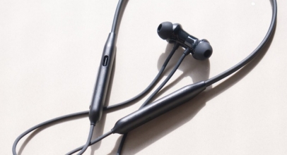 OnePlus Bullets Wireless Z3 Neckband Earphone Harga Terjangkau