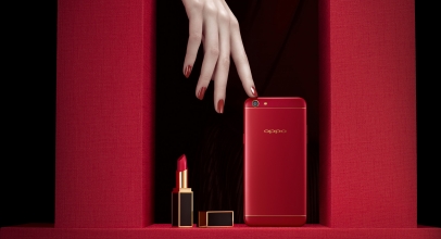 Menggembirakan Penjualan Oppo F3 Red Edition