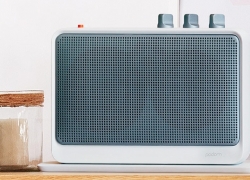 Padam Speaker Tak Butuh Smartphone Putar Spotify