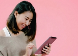 Telkomsel Kolaborasi dengan Kredivo Tawarkan Pay Later