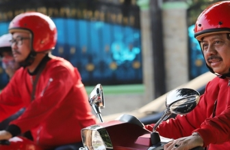 Pelanggan Smartfren Naik 100 Persen