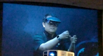 Menkominfo Rudiantara Ujicoba 3D Augmented Reality Berbasis 5G Indosat