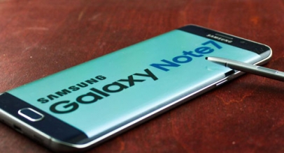 Layar Samsung Galaxy S Tak Akan Lagi Datar