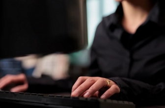 IOH Umumkan Pemenang SheHacks dan Gelar Talkshow Perempuan