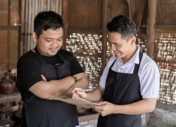 Smartfren – MUI Latih UMKM