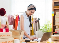 Smartfren dan Indofood Beri Pelatihan Digital UMKM