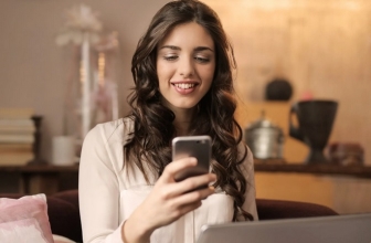 Smartfren Wow Berhadiah Miliaran Rupiah