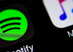 Spotify Hadapi Tuntutan Senilai  Rp 21,6 Triliun
