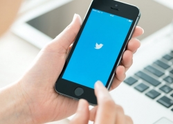 Twitter Hadirkan Fitur Stiker