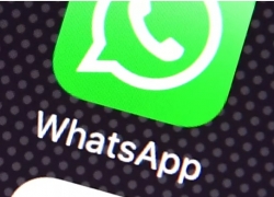 Siri Sudah Ada di WhatsApp, Tapi Khusus Perangkat iOS