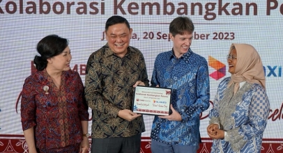 Kolaborasi XL Axiata dan Bank Niaga
