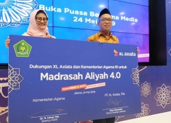Madrasah Goes Digital oleh XL Axiata