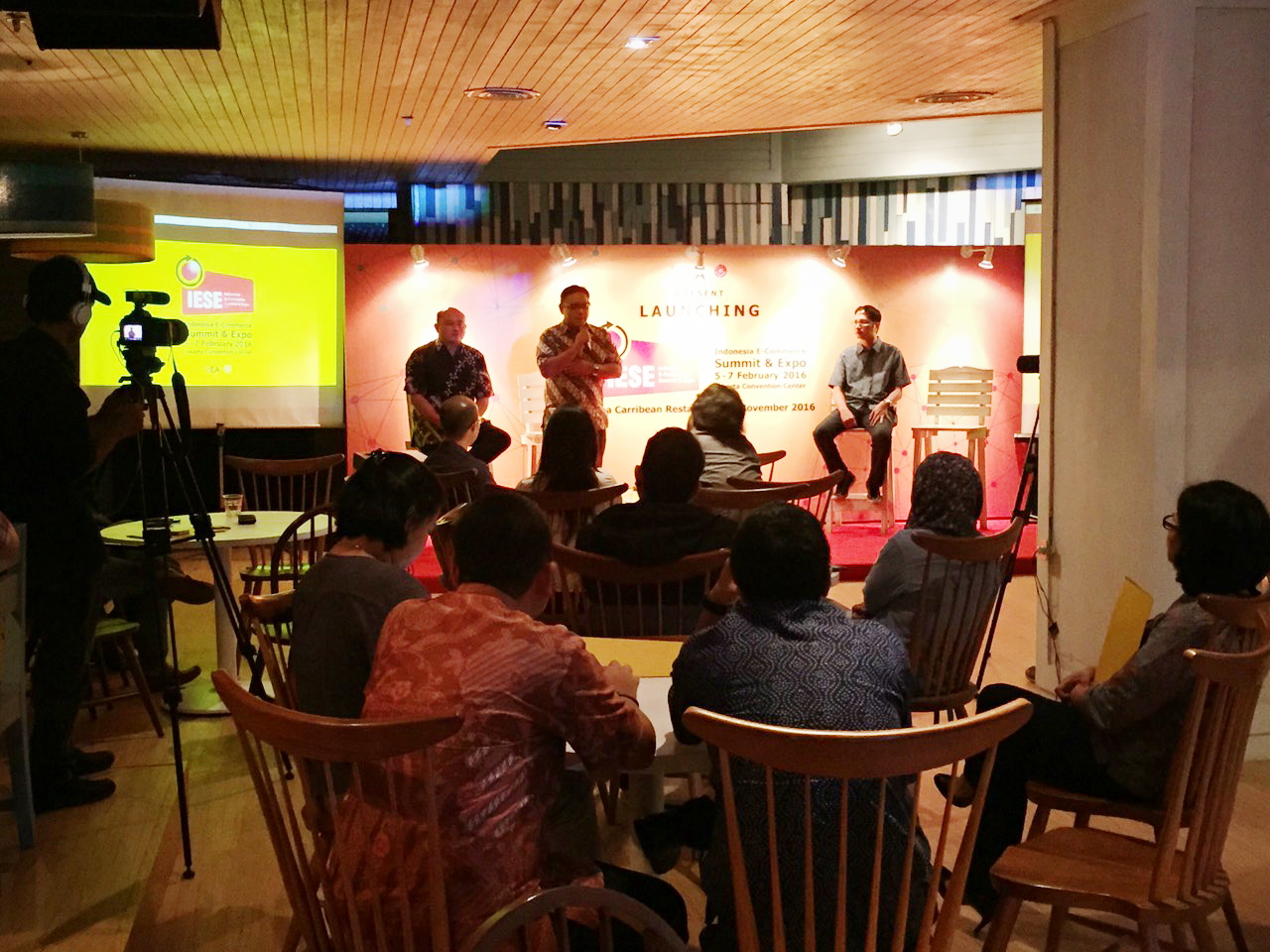 Gelar IESE 2016, Indonesia Bergerak ke Era Ekonomi Digital