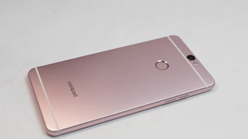 Ponsel Pilihan Sinyal Minggu Ini, Coolpad Max