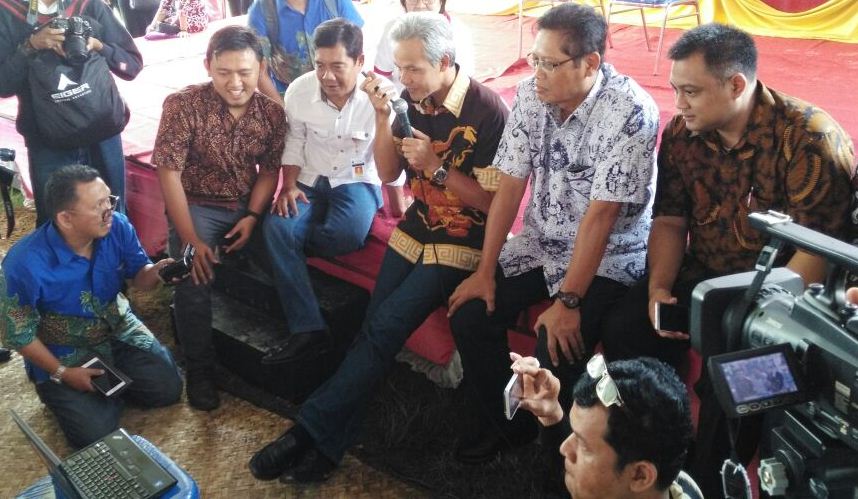 XL Dukung Aplikasi Petani Lewat Satelit