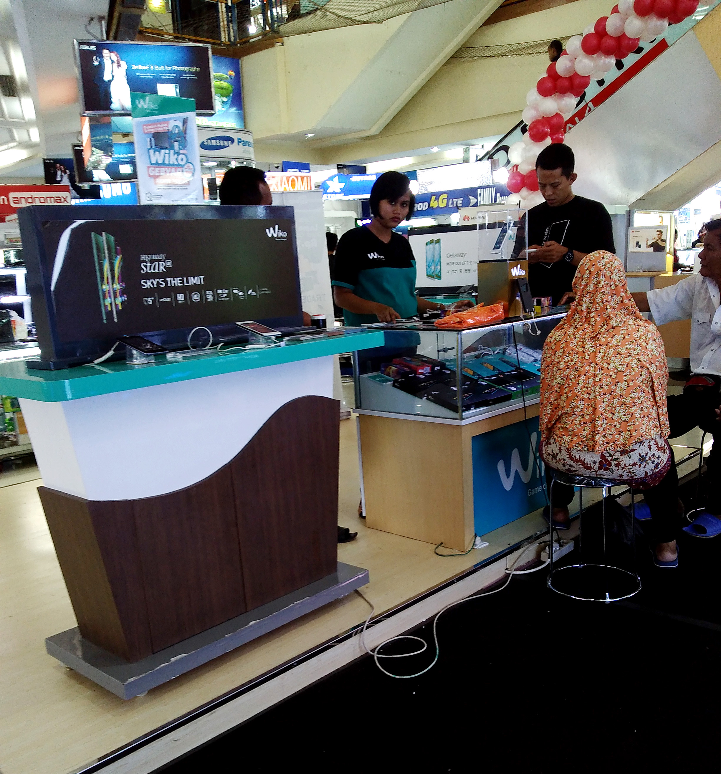 Wiko Akhirnya Buka Pameran