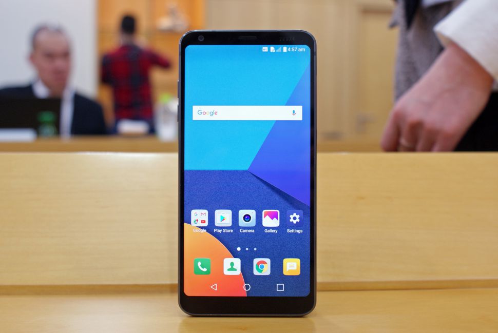 Publik Amerika Kemungkinan Dapat Membeli LG G6 Pada 7 April 2017