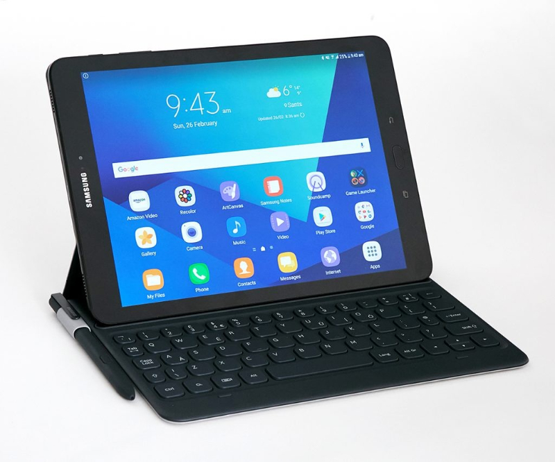 Samsung Galaxy Tab S3, Pesaing iPad Pro
