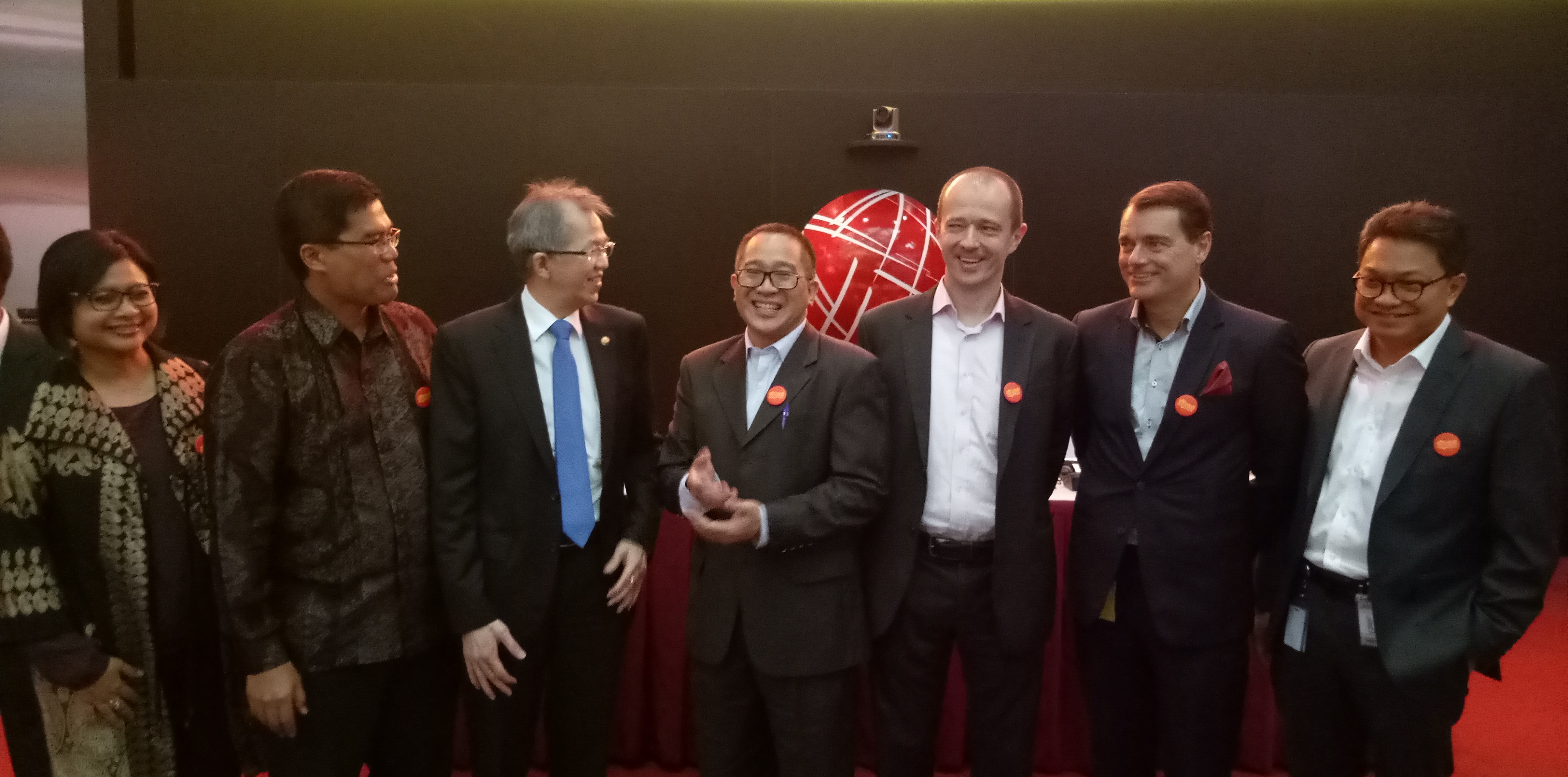 Indosat Terbitkan Obligasi dan Sukuk Ijarah Berkelanjutan dengan Emisi 3 Triliun