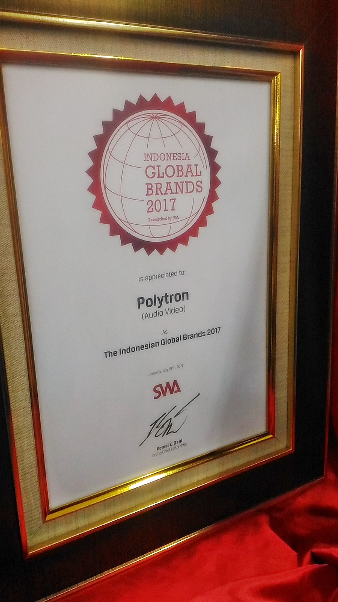 Polytron Raih Penghargaan The Indonesian Global Brands 2017