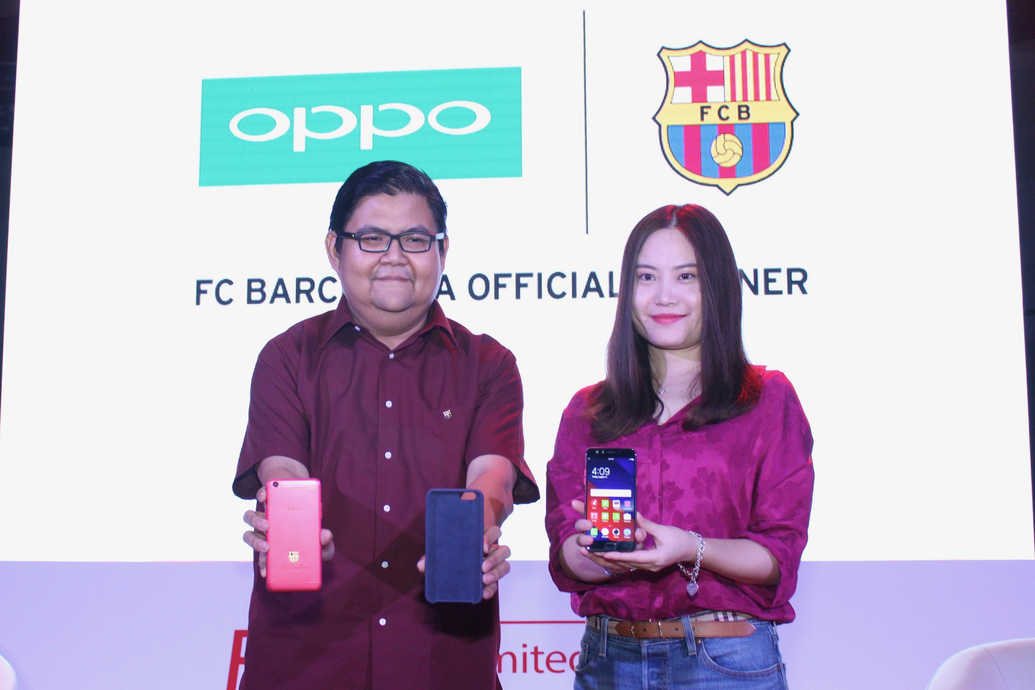 Oppo F3 FCB Resmi Meluncur Dibalut Emas 18 Karat