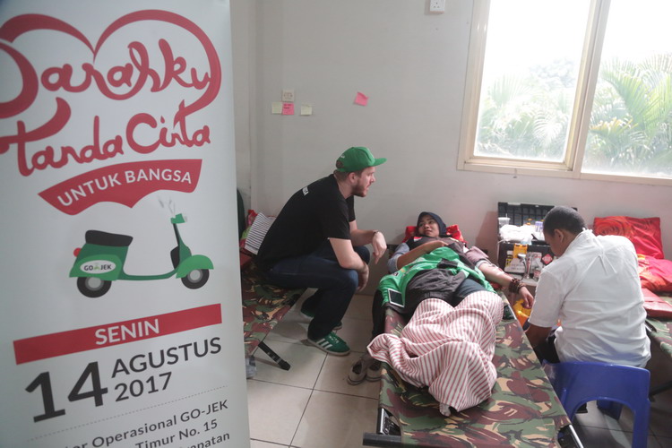 Go-Jek Gelar Donor Darah Massal Rayakan Hari Kemerdekaan
