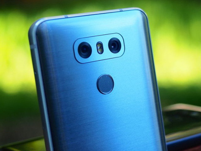 Kamera Pada Smartphone LG V30 Andalkan Bukaan Lensa Besar