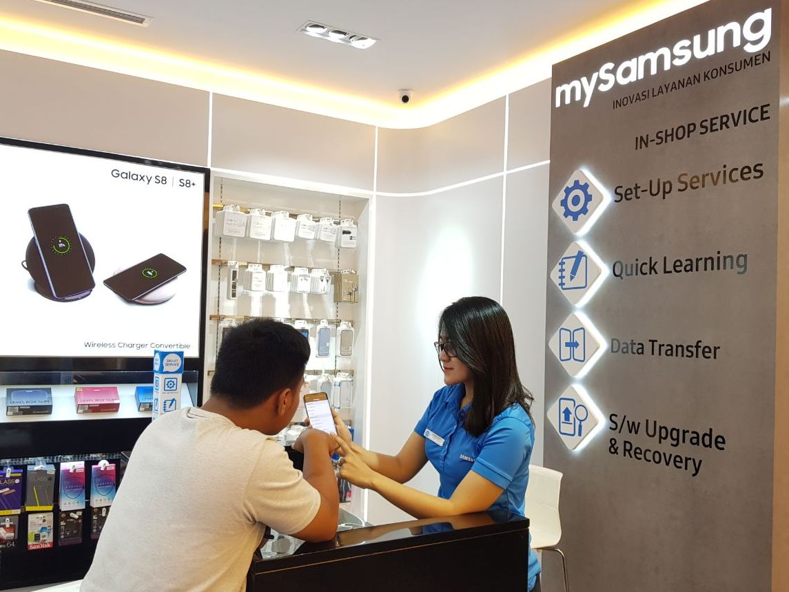 Tips Samsung buat Smartphone Aman dan Nyaman saat Liburan