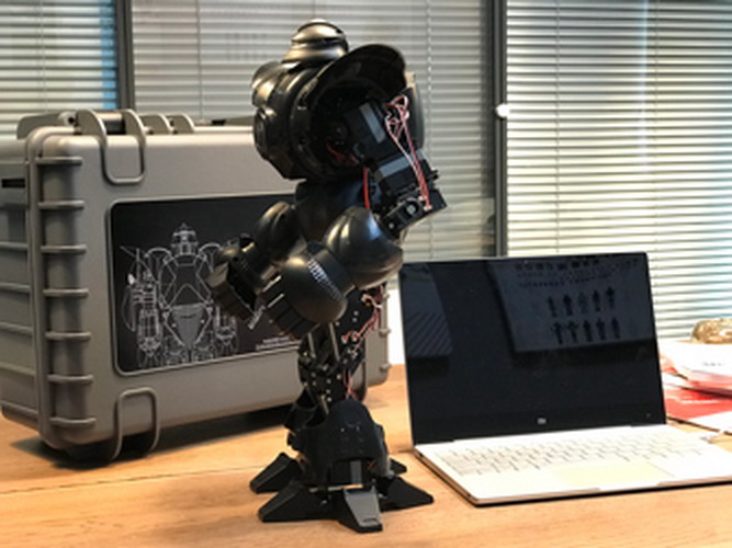 CES 2018: Pilot Labs Umumkan Robot Tempur Moorebot Zeus