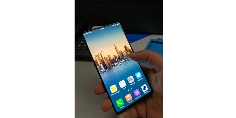 Vivo Hadirkan Infinite Red V7+ untuk Perayaan Hari Kasih Sayang