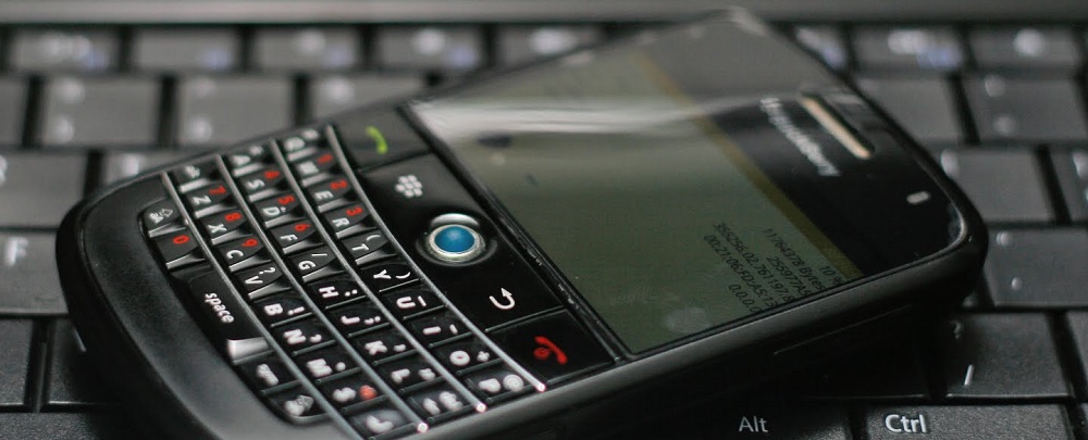Throwback Phone: BlackBerry Bold 9000 dan BlackBerry Storm yang Menghebohkan