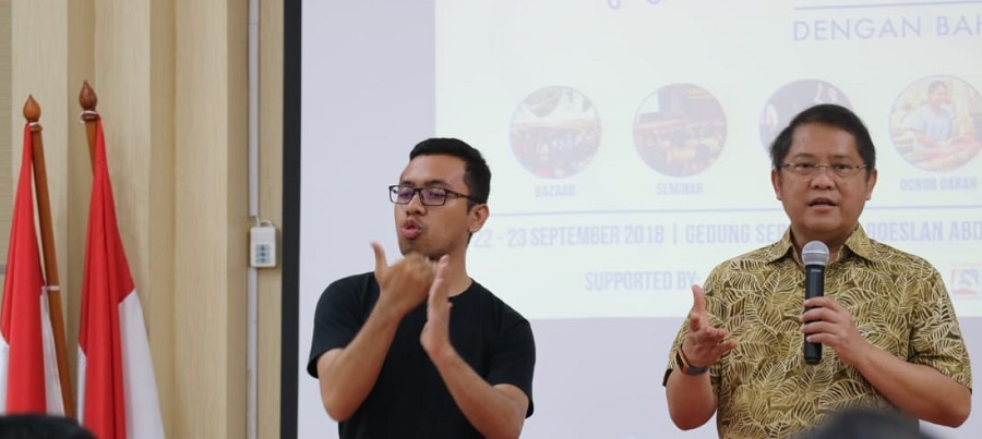 Kominfo di Hari Bahasa Isyarat Internasional 2018